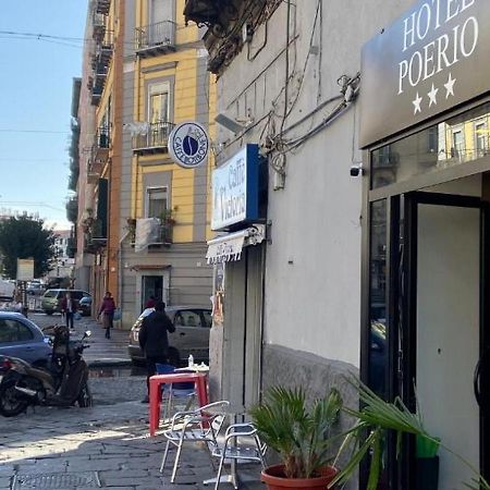 Hotel Poerio Nápoly Kültér fotó