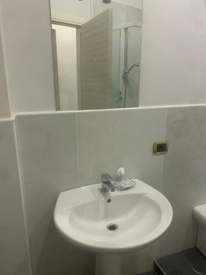 Hotel Poerio Nápoly Kültér fotó