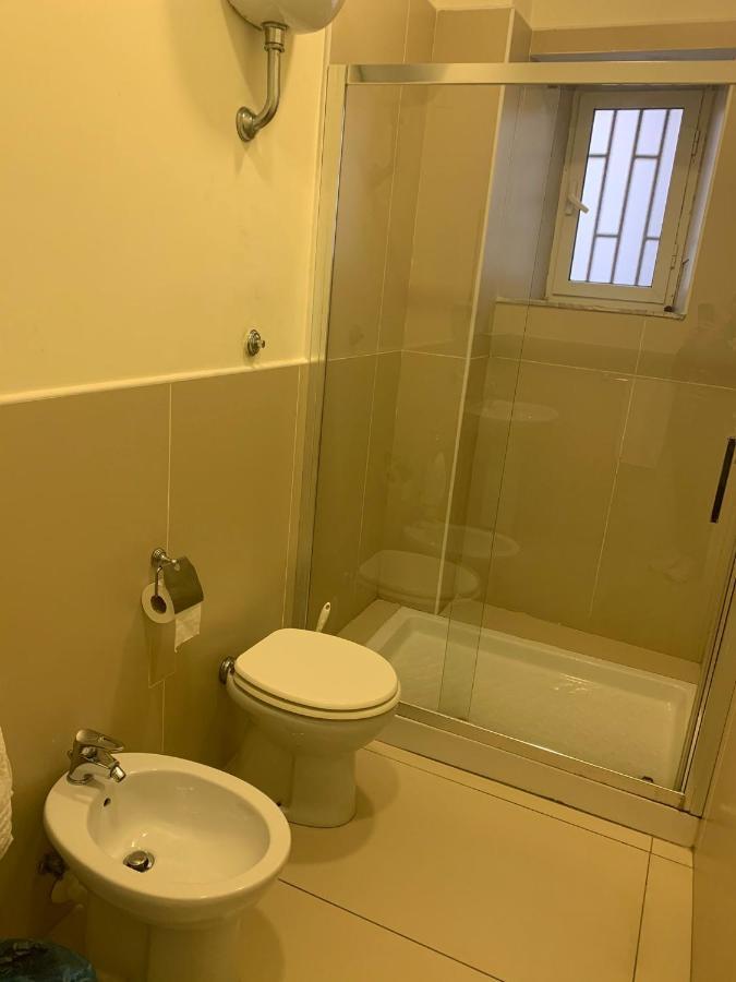 Hotel Poerio Nápoly Kültér fotó